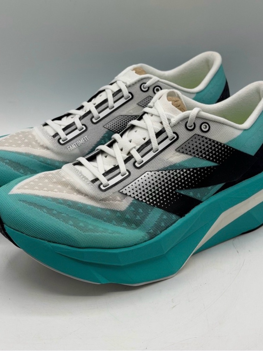 New Balance FuelCell SuperComp Elite v4 women’s 9